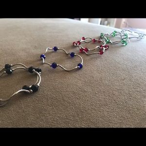 8 bracelets